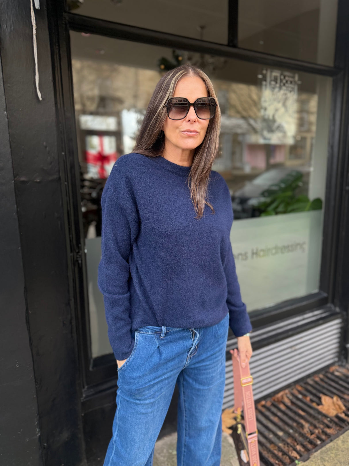 Coral Crew Neck Knit - Navy