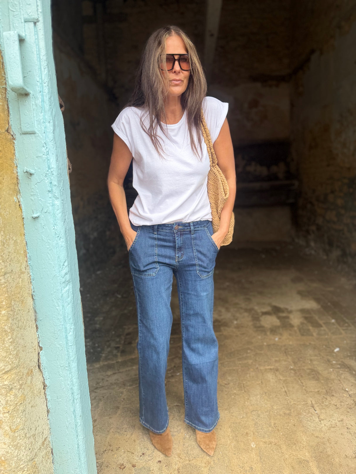 Crush Wide Leg - Mid Wash