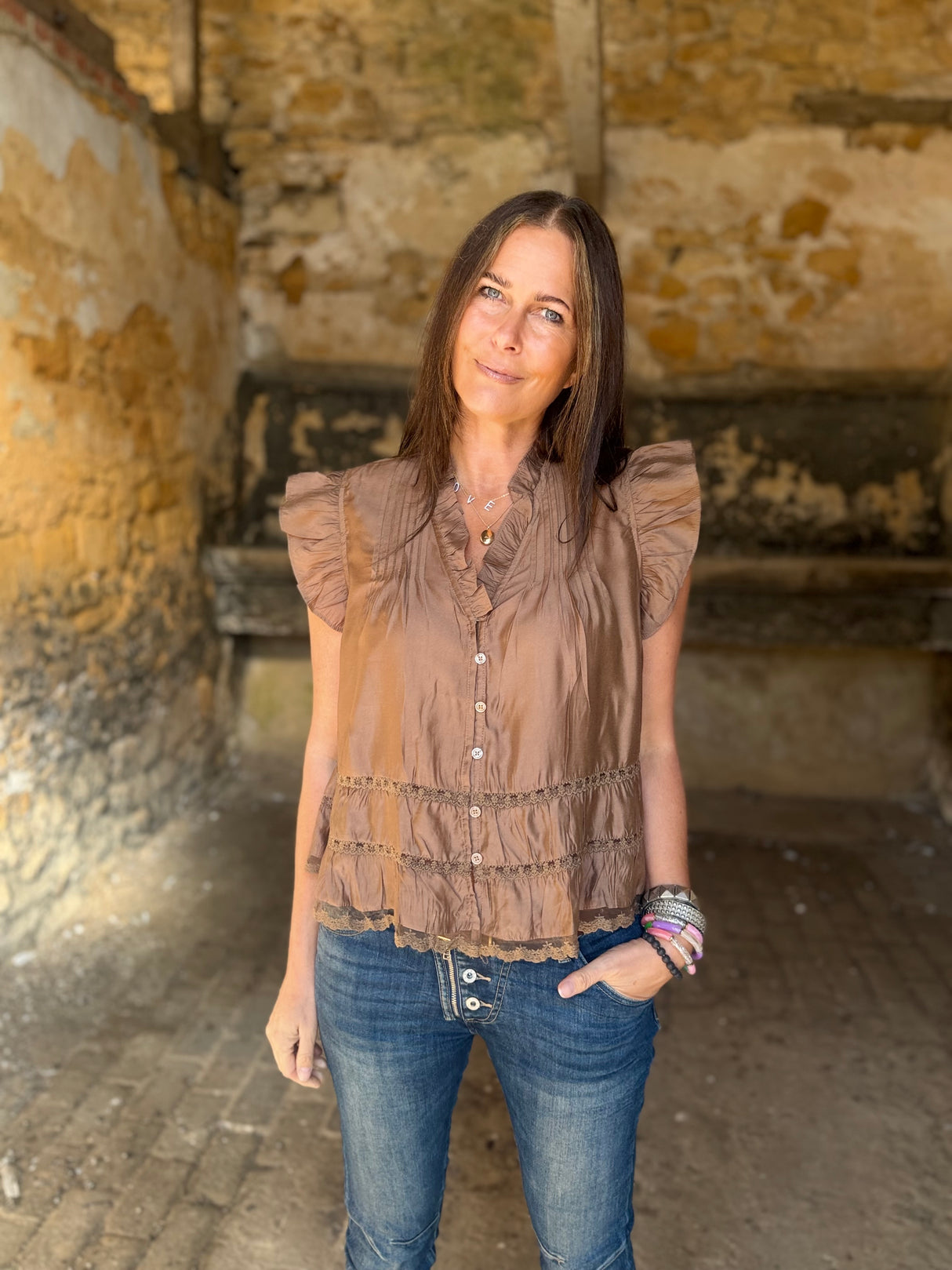 Arden Ruffle Blouse - Chocolate