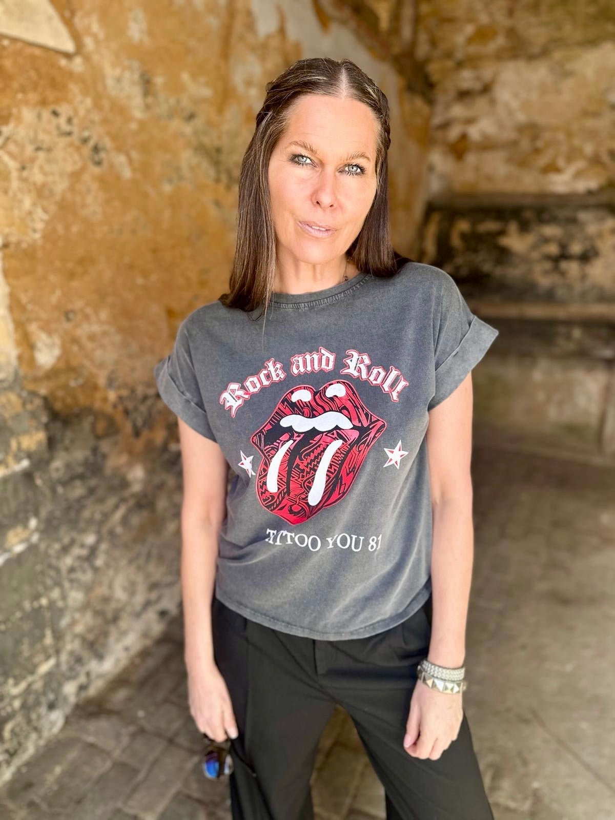 Camiseta Ozzy lavada en negro