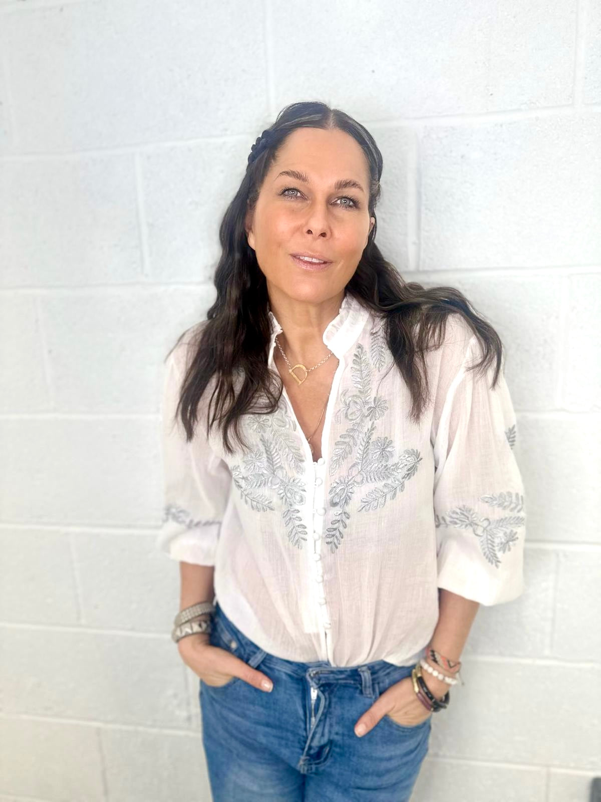 Blusa bordada Neomie blanca