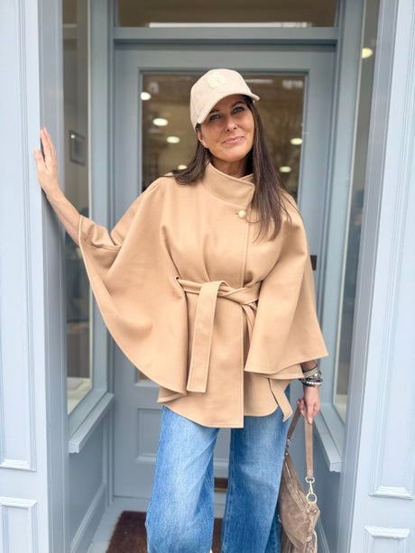 Spring Camel Tie Cape