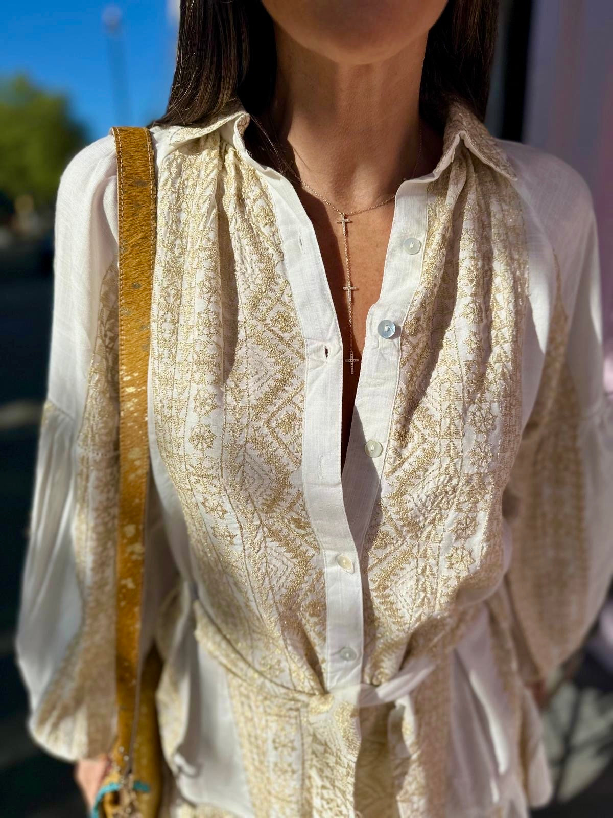 Vestido visto dorado