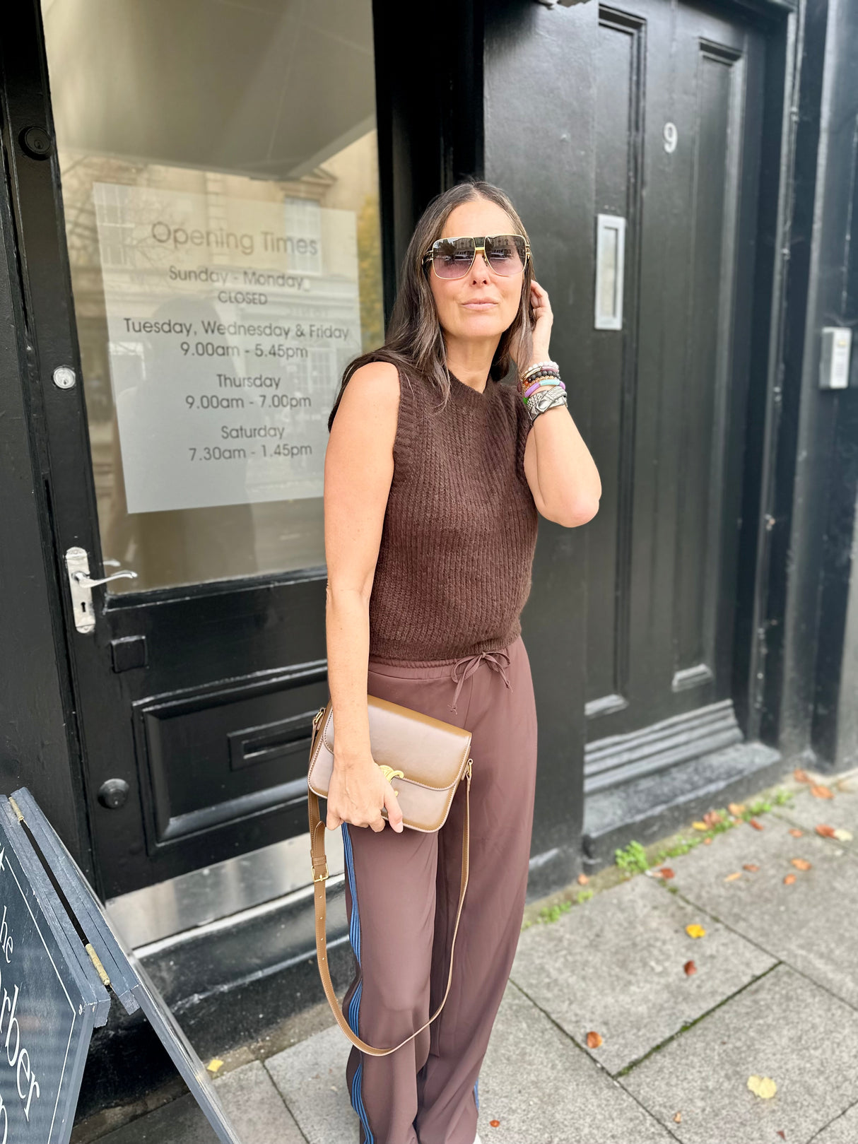 Bubblegum Crew Neck Vest - Chocolate