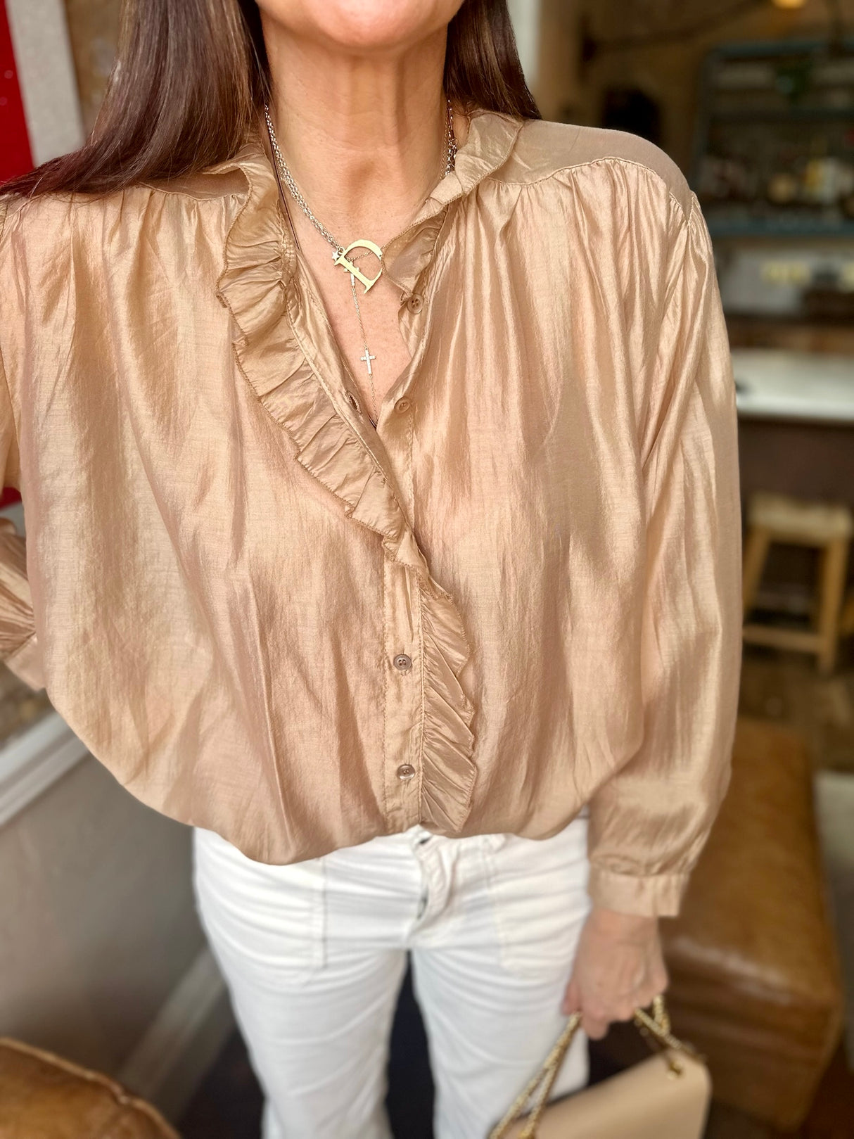 Blusa con volantes color lila - Camel