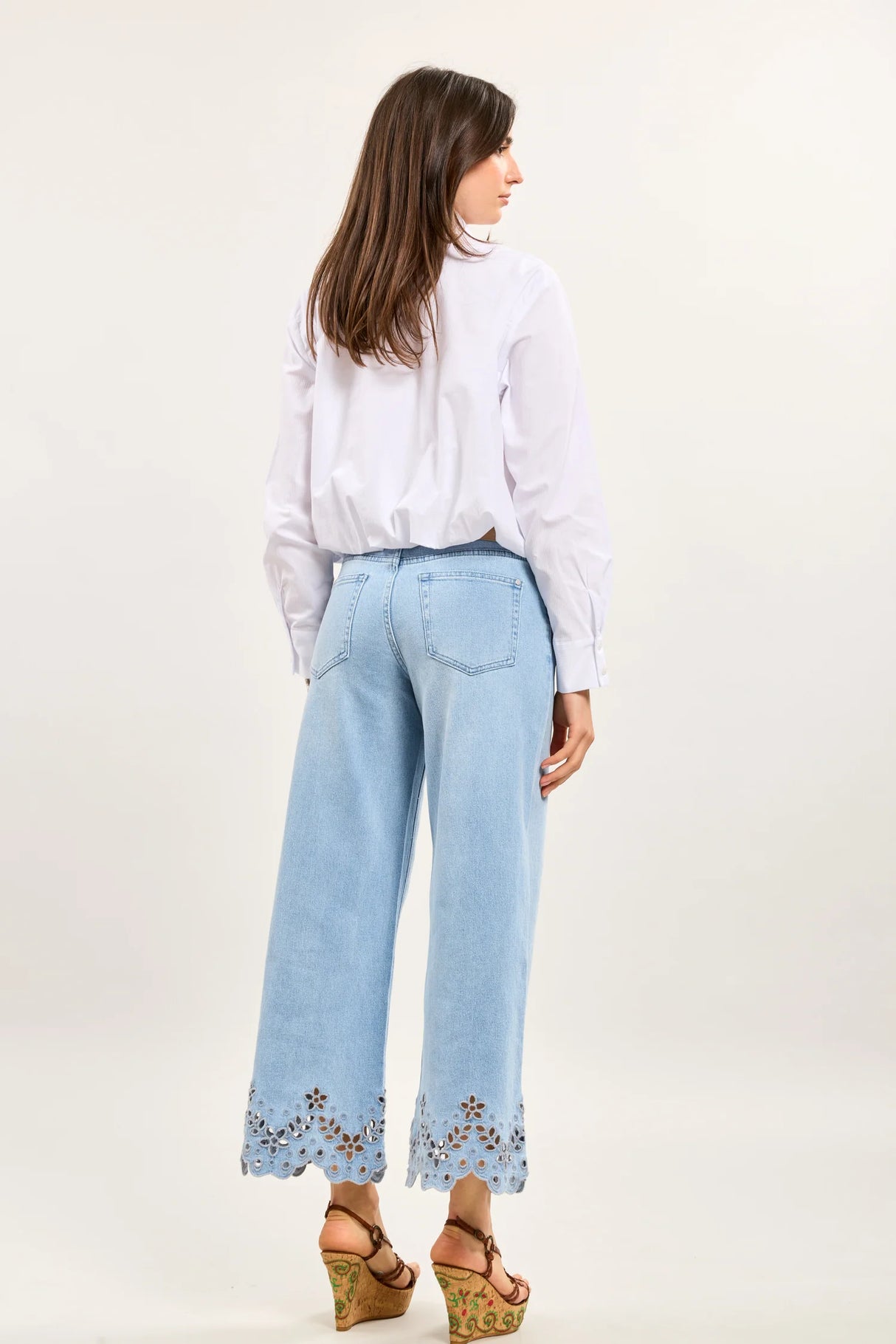Cropped Cut Out Jean
