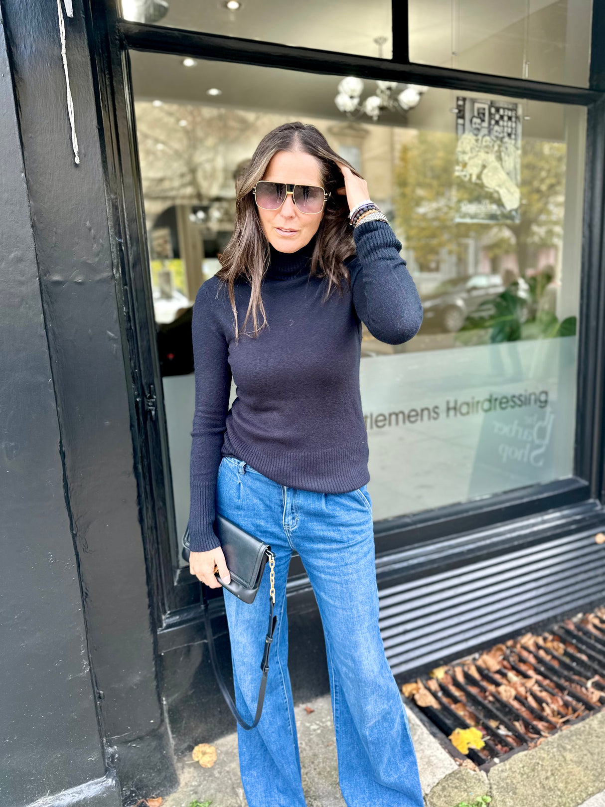 Rita Roll Neck Essential - Black