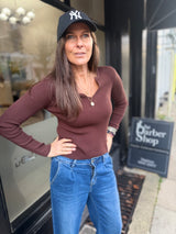 Wallis Open Neck Knit - Chocolate