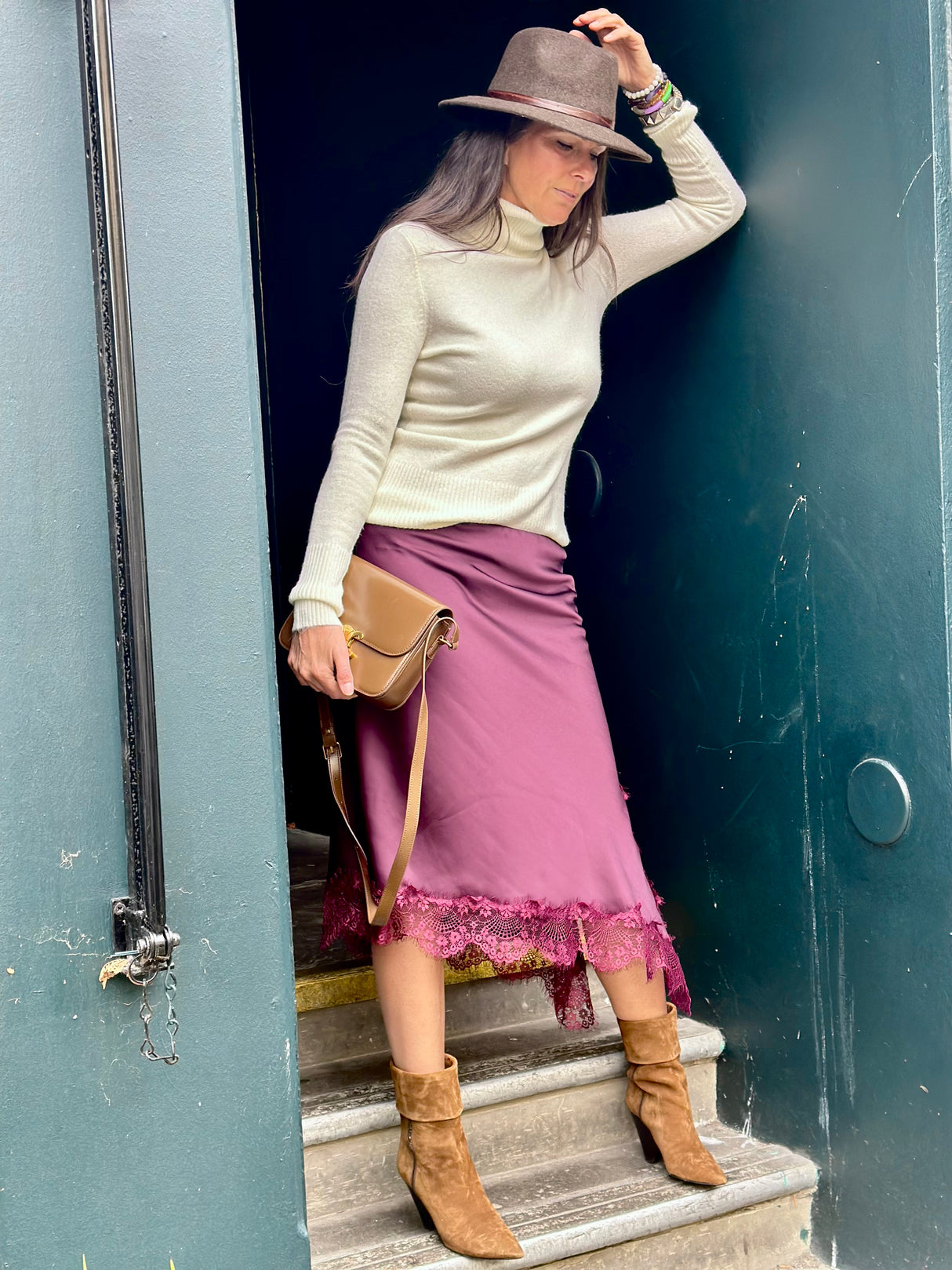 Rita Roll Neck Essential - Winter White