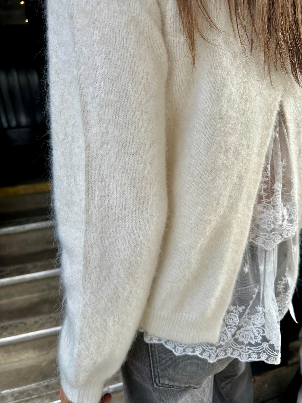 Faith Crew Neck Knit
