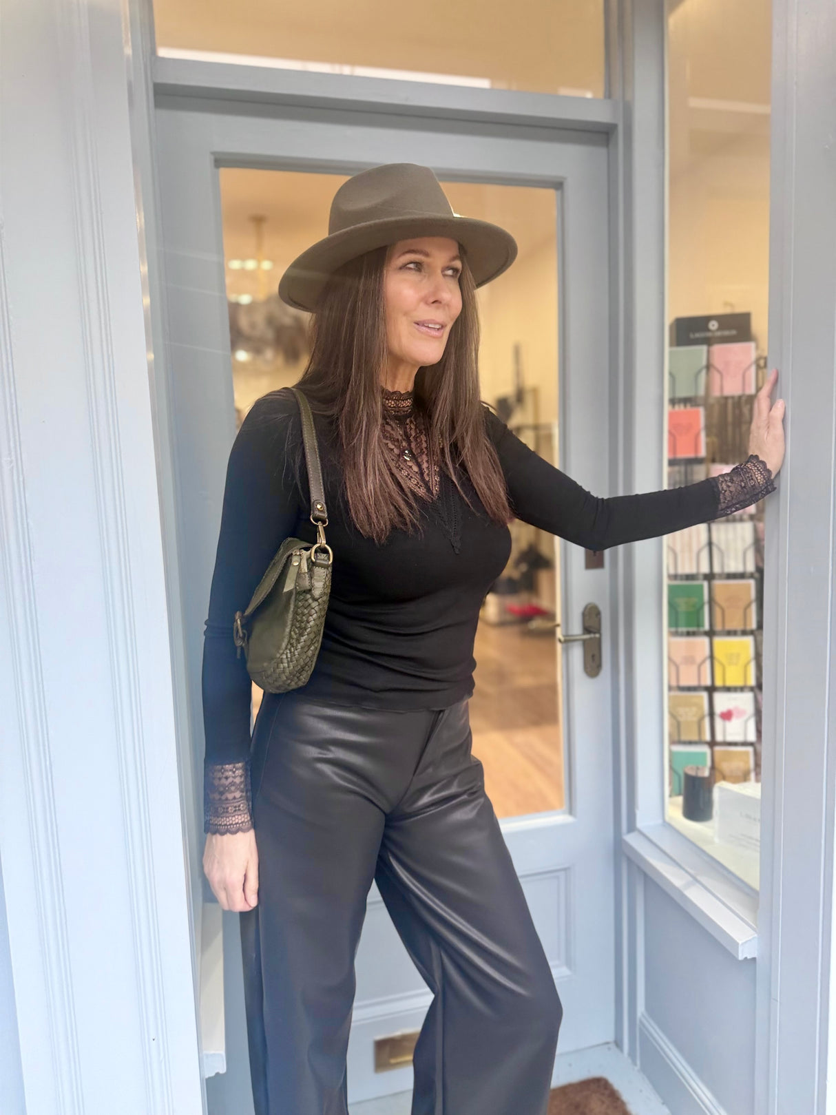 Clare Essential Top With Lace - Black