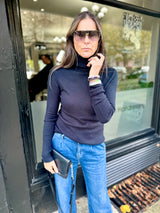 Rita Roll Neck Essential - Black