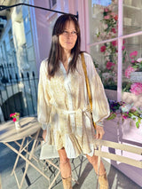 Vestido visto dorado