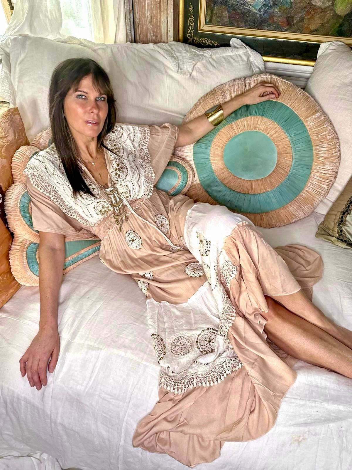 Vestido Mystique color nude