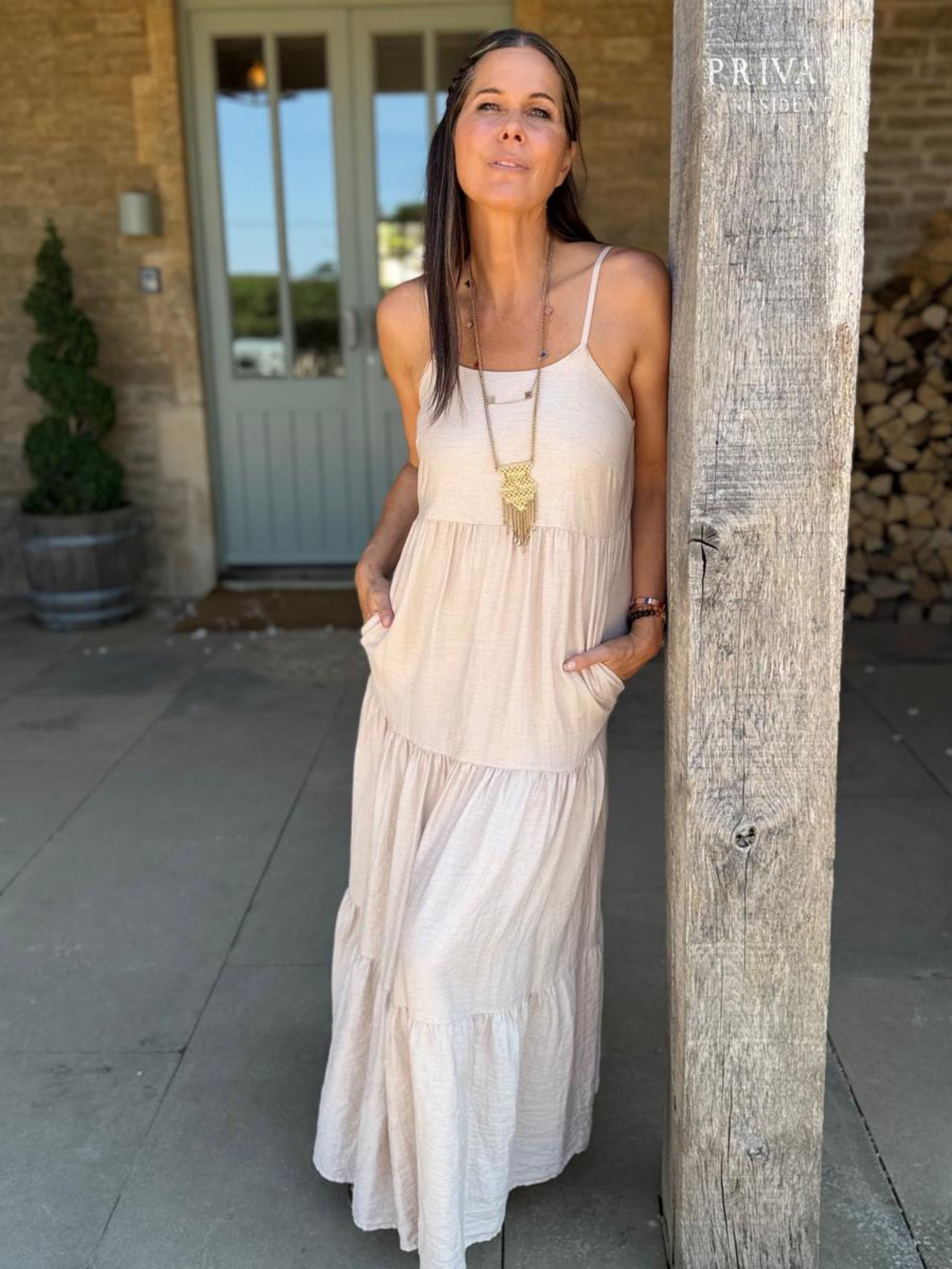 Jet Dress - Neutral