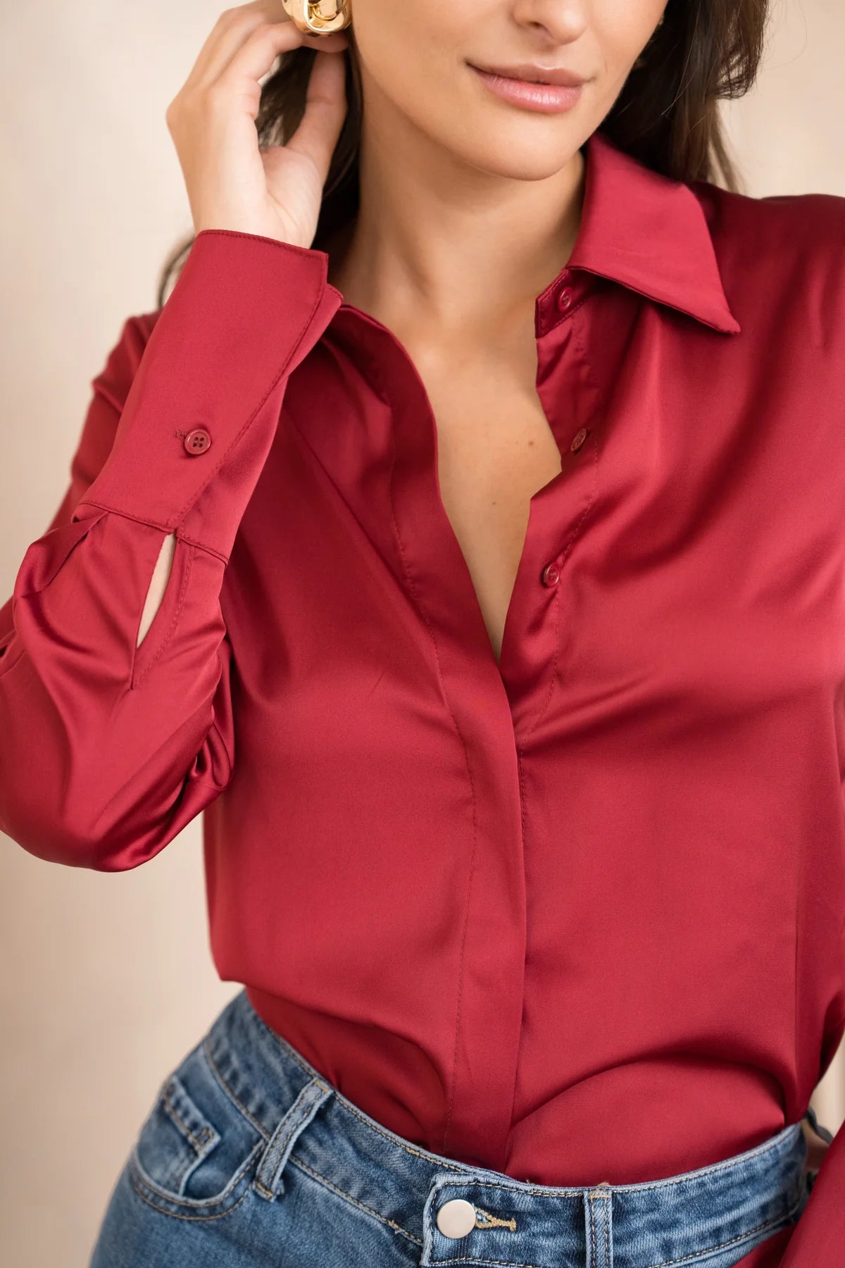 Camisa de satén Camille burdeos