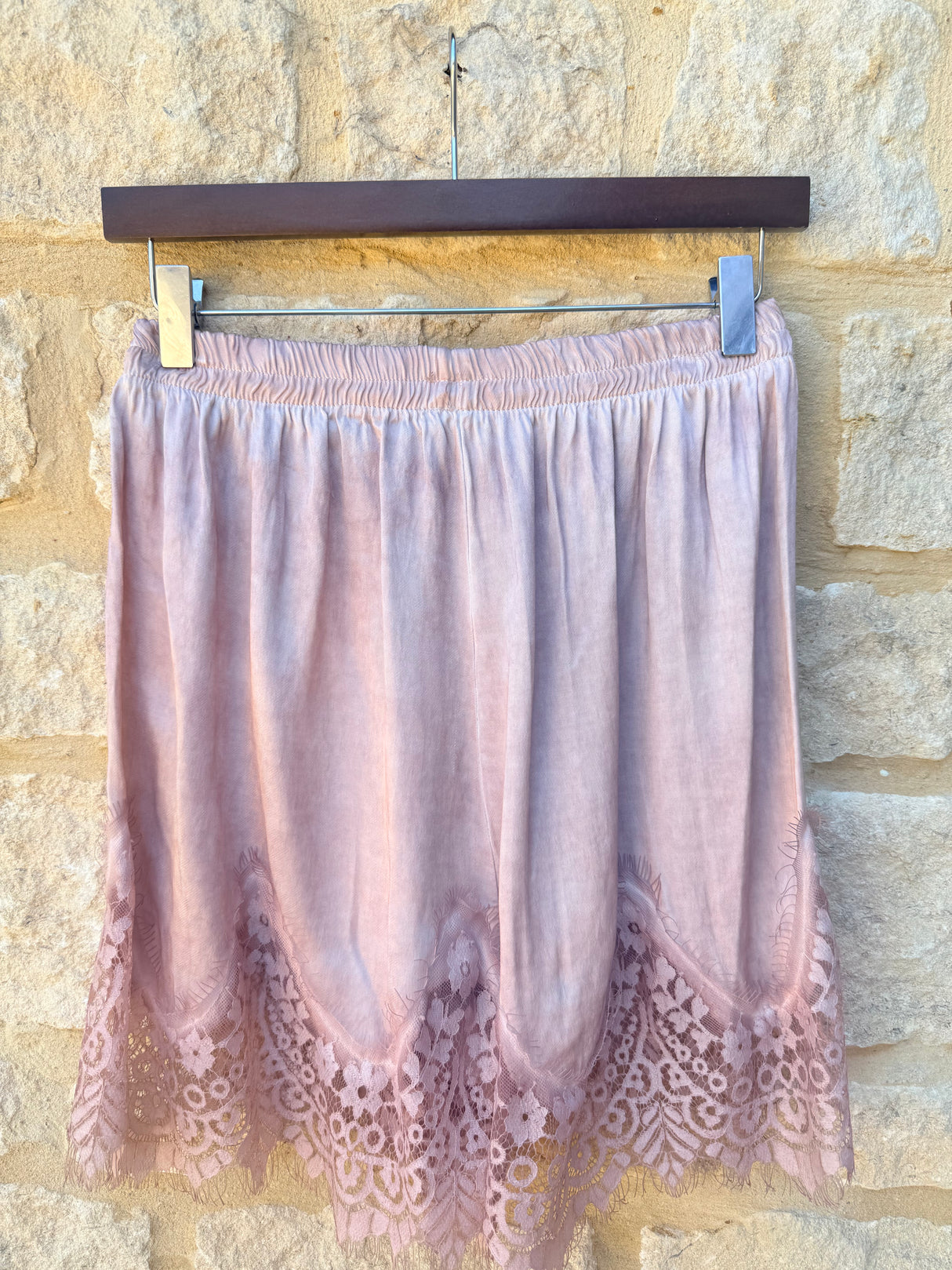 Lumi Lace Trim Short - Blush