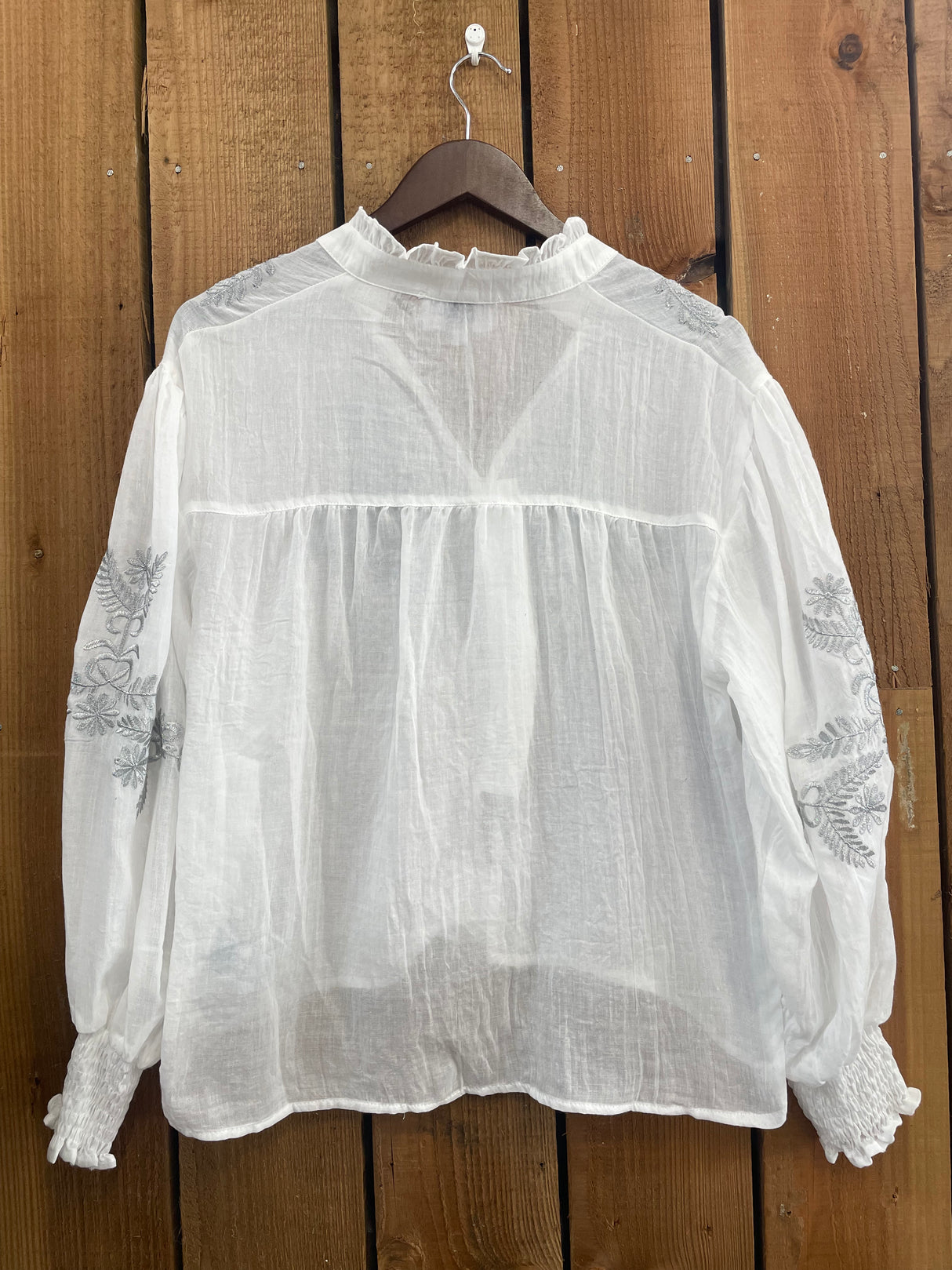 Blusa bordada Neomie blanca