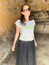 Camiseta Put A Spring On It gris/amarillo neón