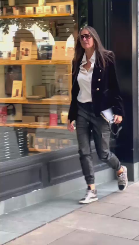 Victoria Velvet Blazer - Black