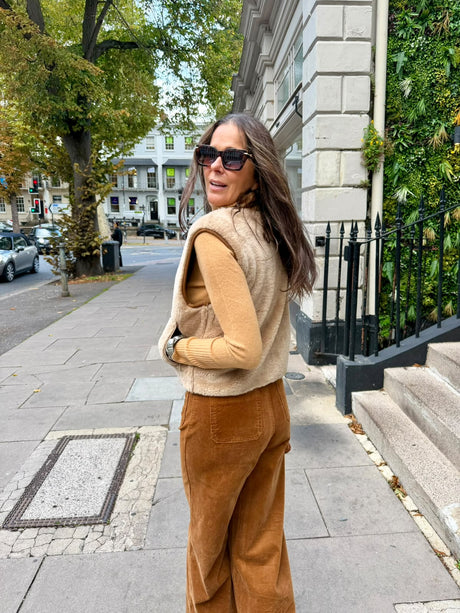 Tess Reversible Gilet - Camel