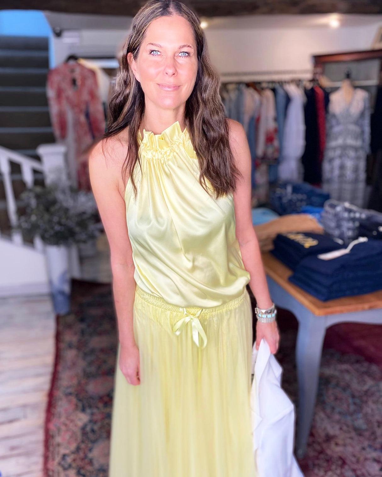 Bella B Top Lemon