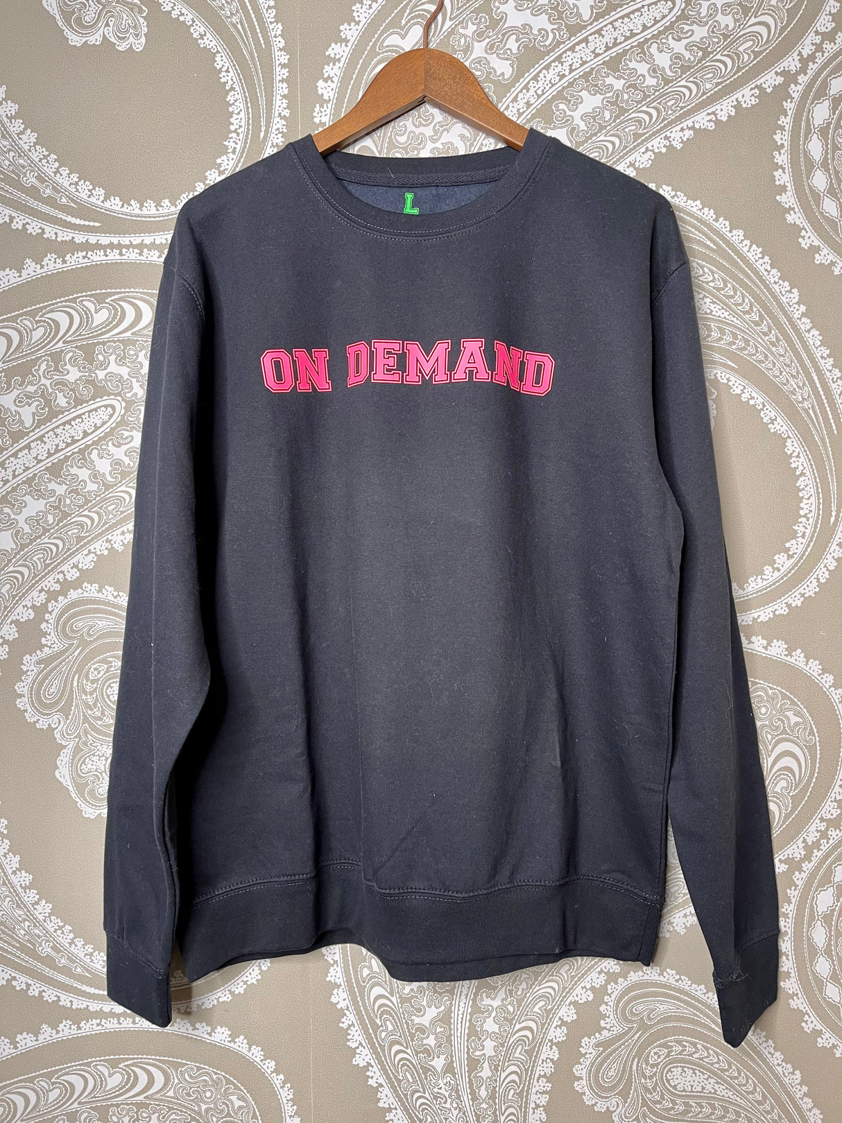 Sudadera On Demand Azul Marino/Rosa Neón